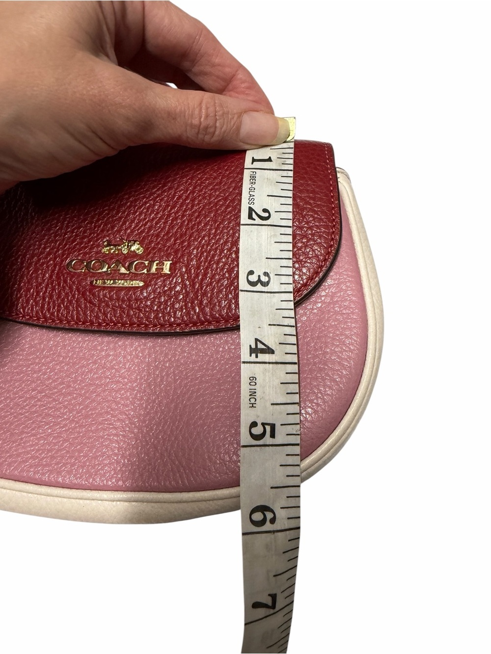 COACH Pebbled Leather Colorblock Crossbody Bag in Red/Pink/Cream missing strap - Picture 8 of 9